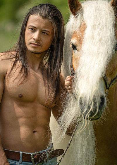 Postcards Horse and Hunk 2024 - Image 4